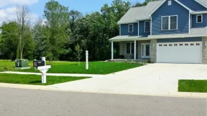 Lawn care service in Maple Grove IN with clean mowing and edging